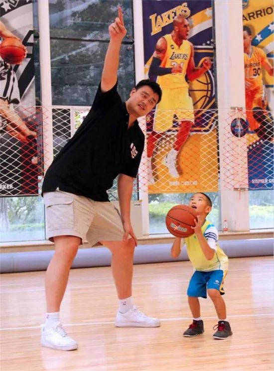 束后现场情