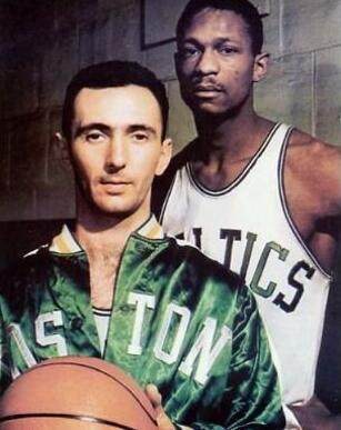 在本泽马逐 在本泽马逐