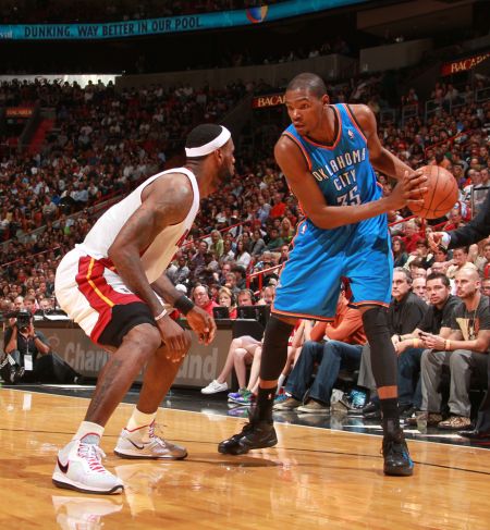 二次传中打 二次传中打